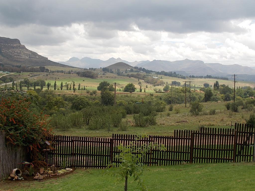 Gasthaus Mystic Mountain Clarens Exterior foto